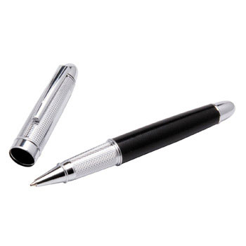 p2049-_carrington_pen_open.jpg